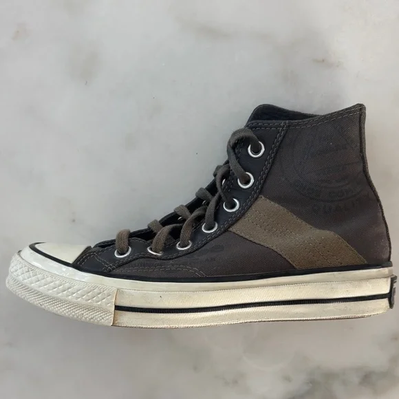 Converse Chuck 70 High-Top Sneakers - Dark Brown and Tan. Unisex M4. W6 - Picture 1 of 13